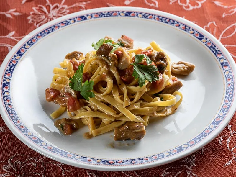 Tagliatelle ai funghi porcini