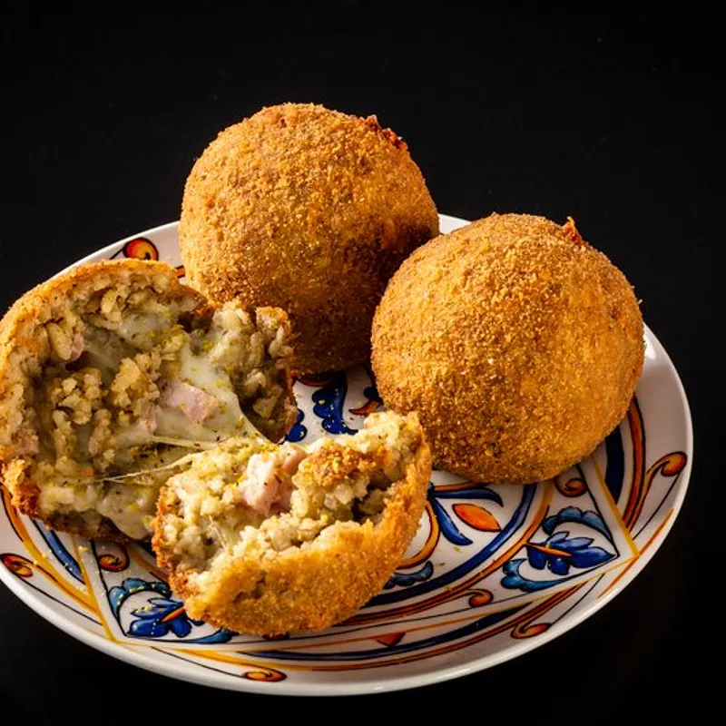 Arancino al pistacchio e prosciutto — photo 1