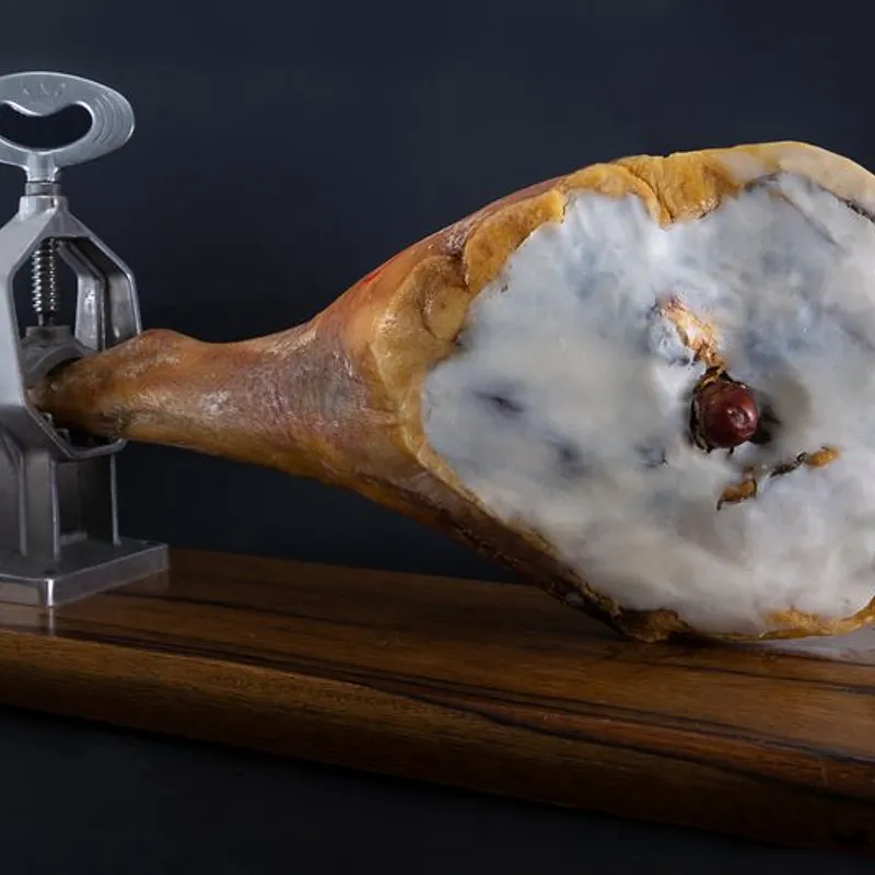 Prosciutto crudo di suino nero dei Nebrodi — foto 1