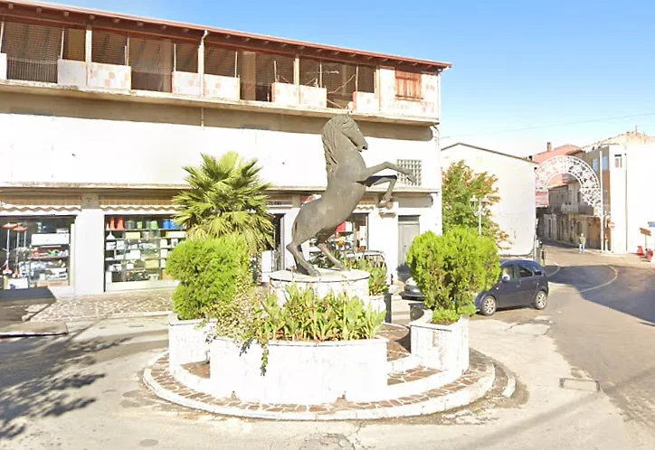 Monumento al Cavallo Sanfratellano — San Fratello · Ttattà Go