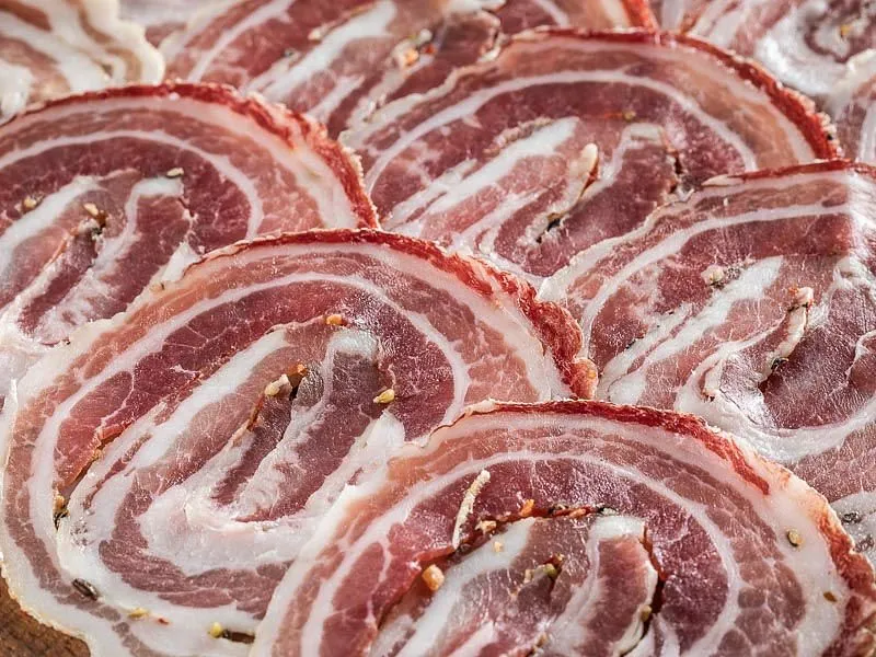 Pancetta arrotolata