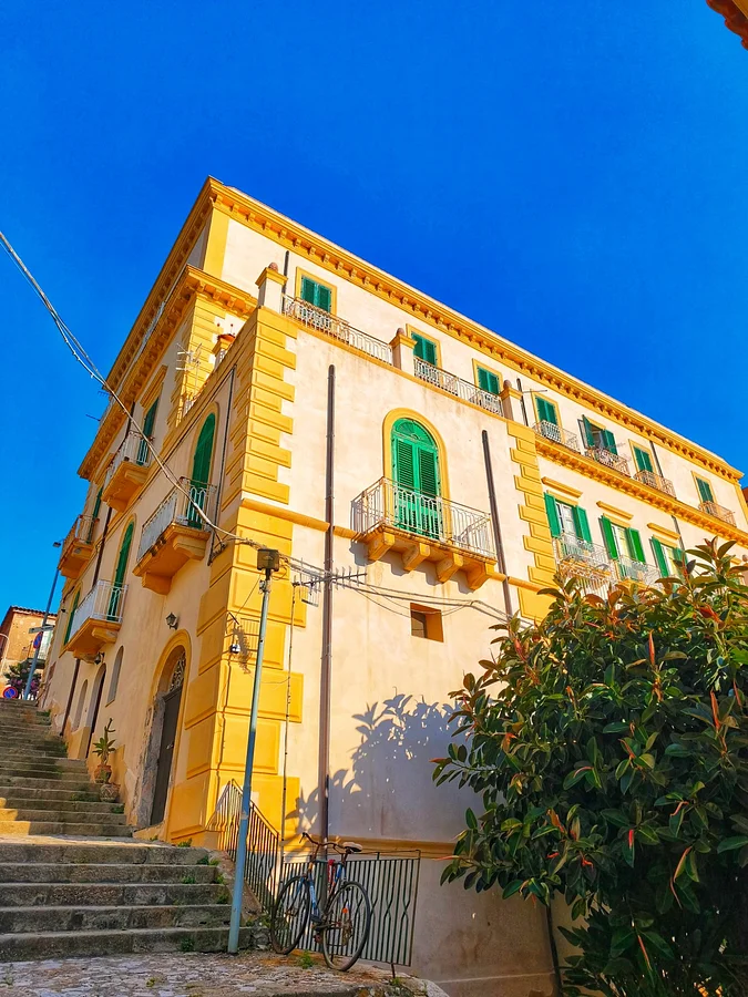 Palazzo Natoli — Gioiosa Marea · Ttattà Go